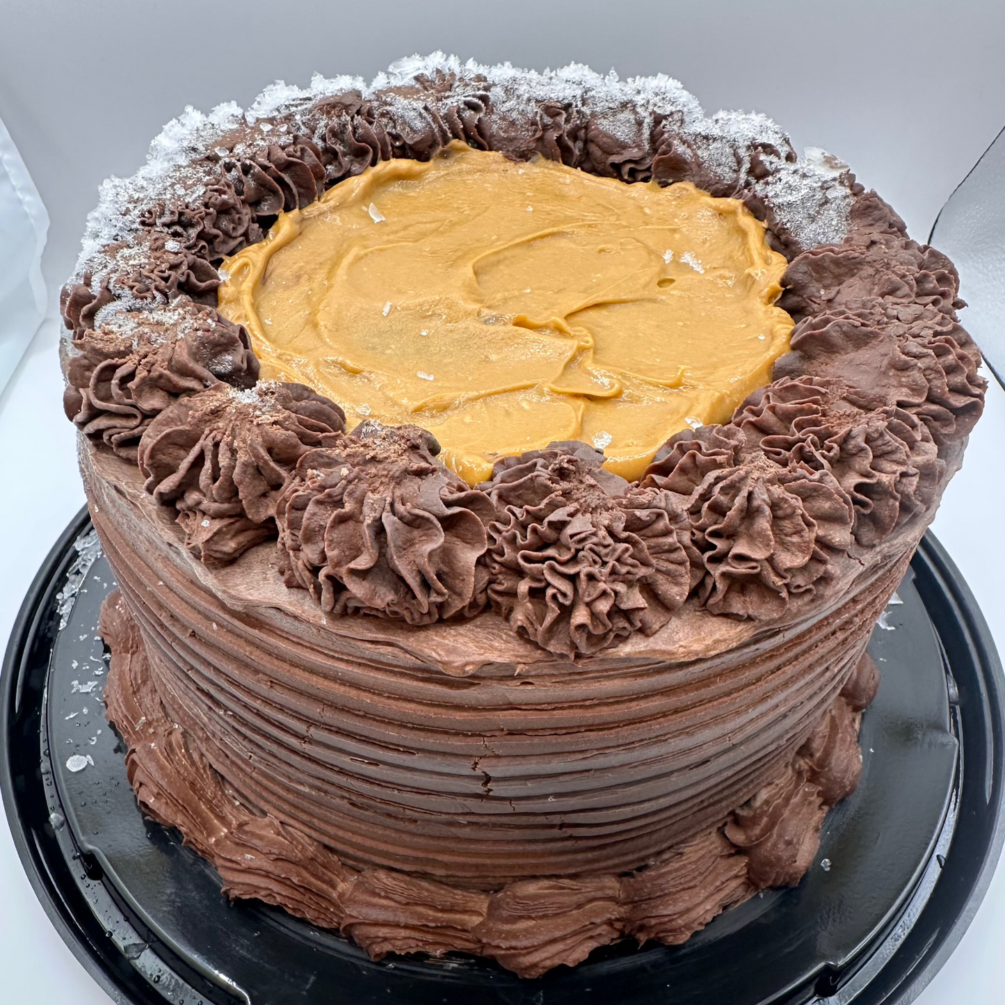 TORTA BISCOCHUELO MANJAR CHOCOLATE