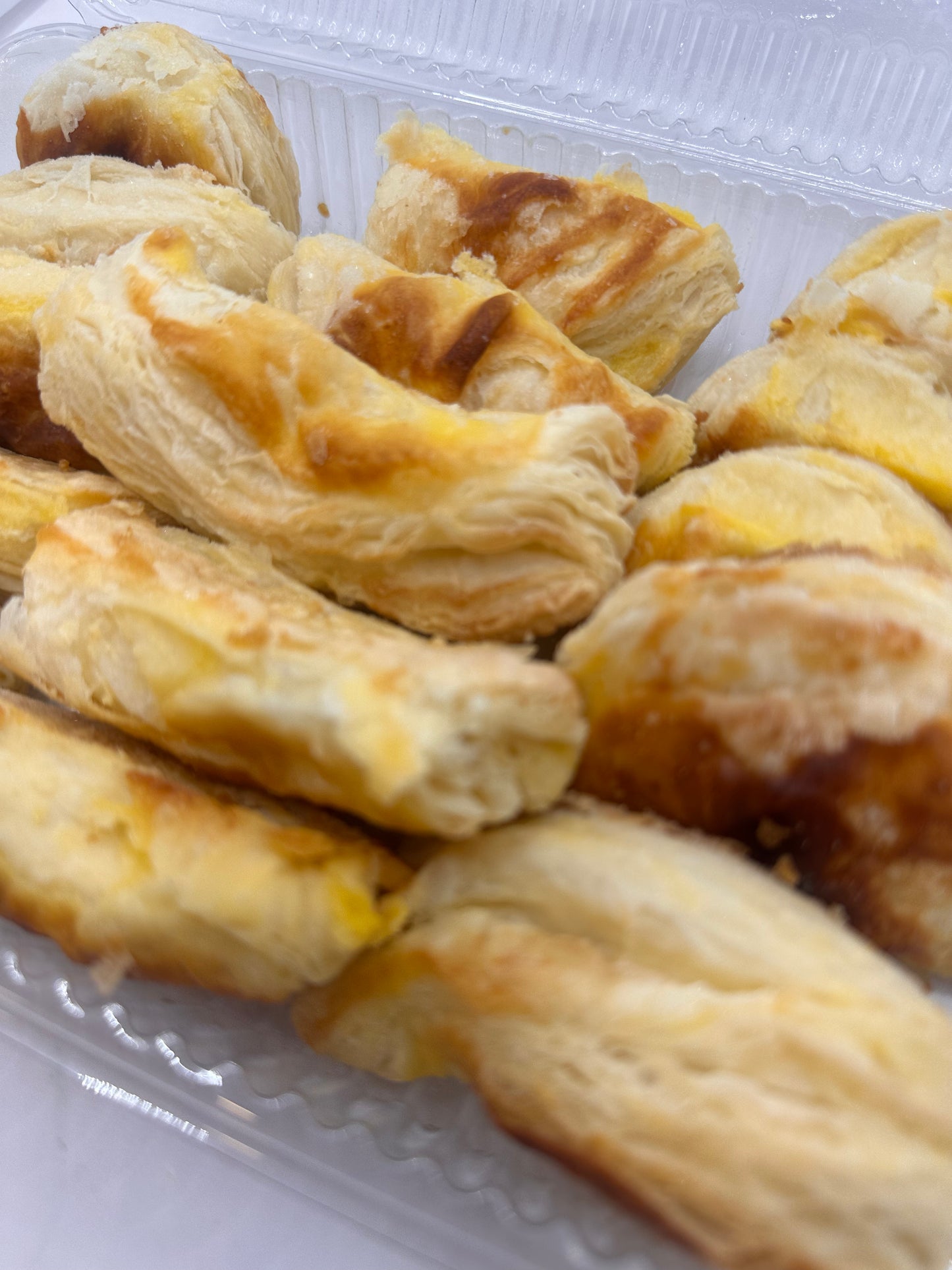 EMPANADAS DE QUESO DE COCTEL- Masa de Hoja - 15 Unidades