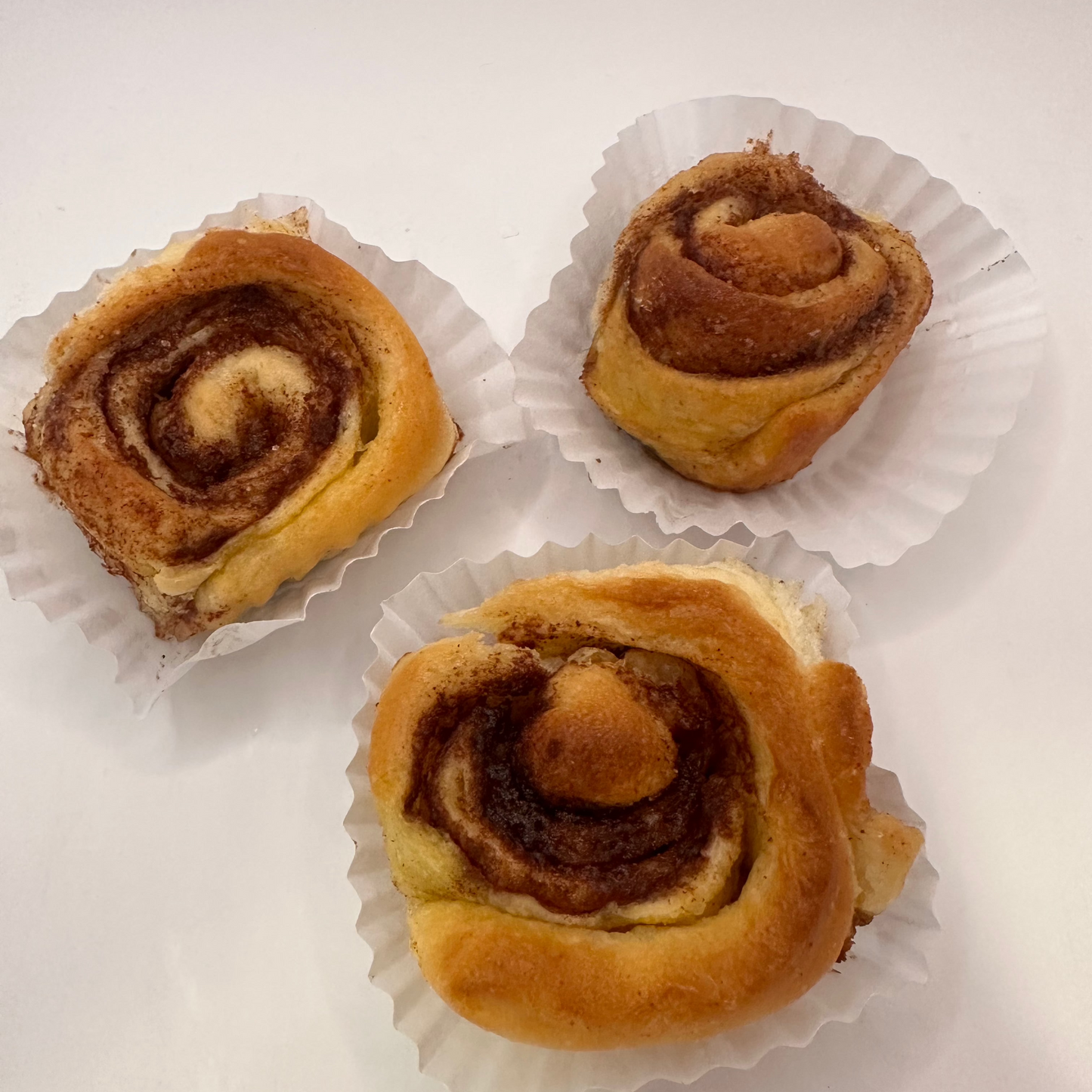 ROLLOS DE CANELA (Cinnamon Rolls)