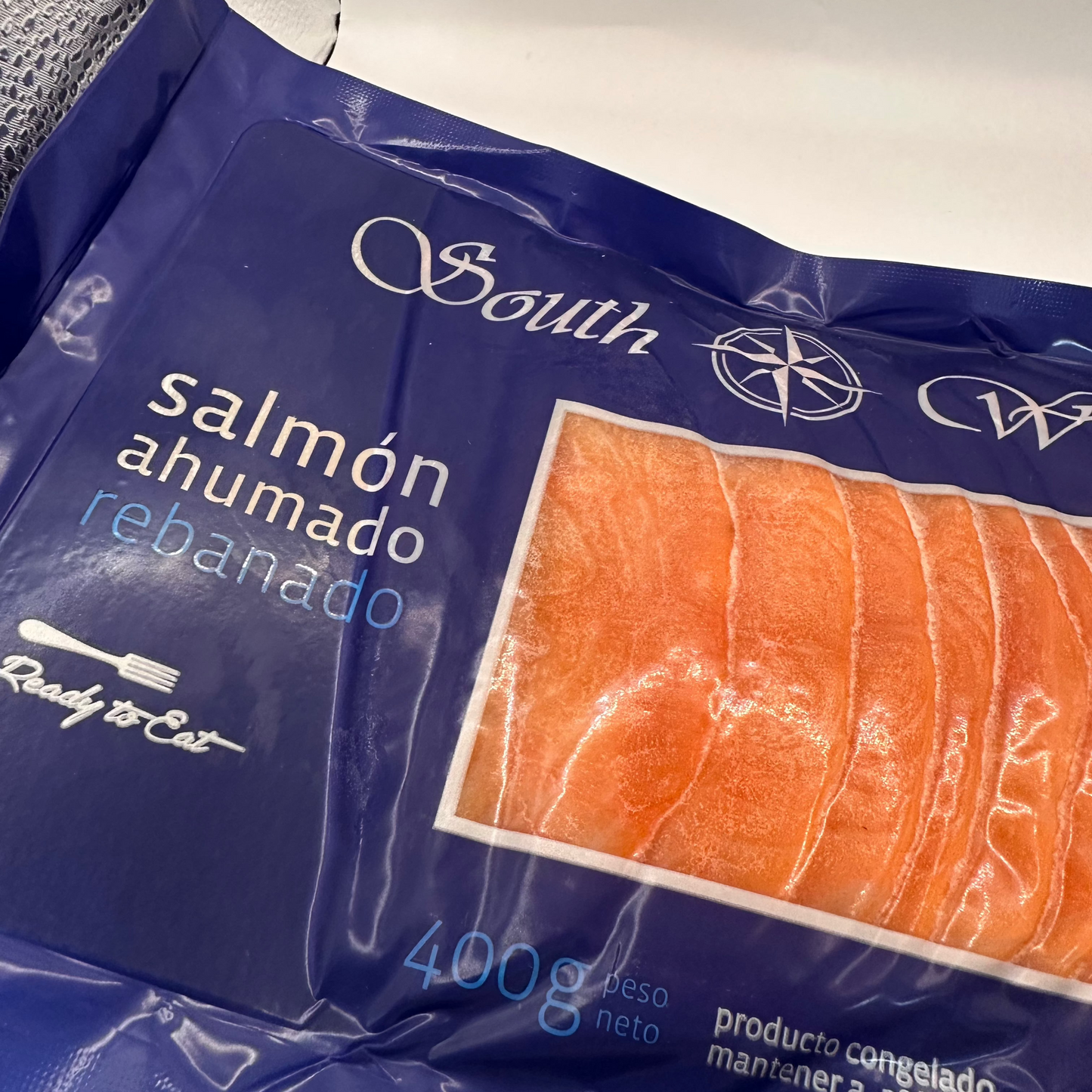 SALMON AHUMADO CONGELADO - 400 Gramos