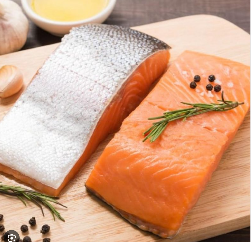 SALMÓN  FILETE EN TROZOS X KG.